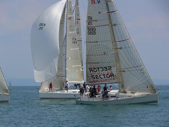 SPETTACOLO IN ACQUA CON GLI X35