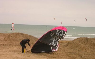 DOMENICA 19.04.2009: LA PIOGGIA NON FERMA I KITERS A LIGNANO