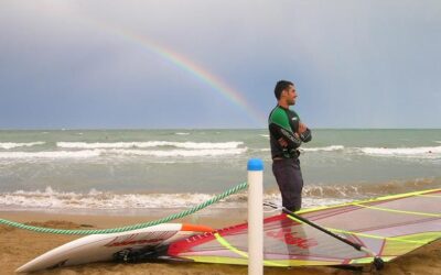 ARCOBALENO SABATO 24 LUGLIO E WINDSURFISTI IN AZIONE