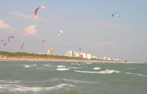 SPORT DI MARE A LIGNANO: LA NUOVA AMMINISTRAZIONE DOVRA' URGENTEMENTE ATTIVARSI