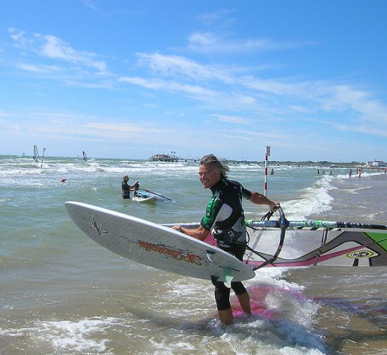 BORA A LIGNANO 22.07.2012: FESTA IN MARE PER WINDSURF E KITESURF