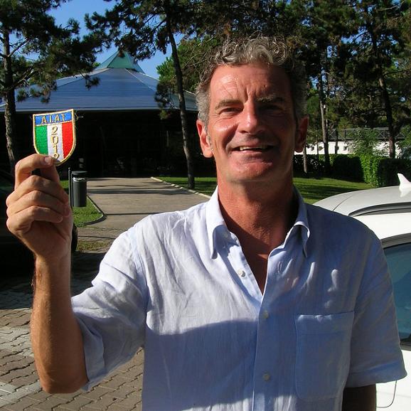 LEONE BELLIO CAMPIONE ITALIANO BEACH TENNIS AIAT 2012