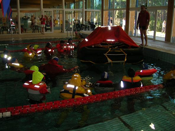 SAFETY, EMERGENCY AND SEA SURVIVAL COURSE FOR ALL - LIGNANO S. 16-17.02.2013