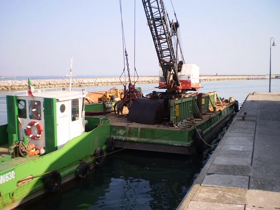 PASSO MARITTIMO PORTO LIGNANO: AL VIA I DRAGAGGI 2014