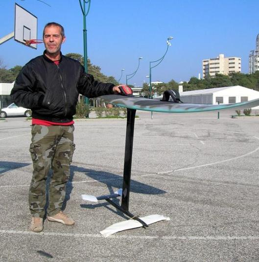KITE & FOIL PER IL GENIALE VALTER