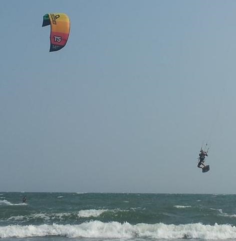 GIORNATE DI BORA E GRANDE FESTA PER I KITERS LIGNANESI