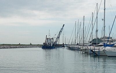 IN CORSO I DRAGAGGI A MARINA PUNTA FARO
