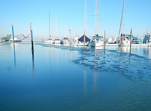 GELO NEL MARE DI LIGNANO - GENNAIO 2017