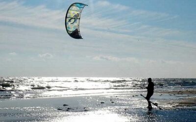 Bora e gelo non fermano i kiter a Lignano Sabbiadoro 14.12.2018