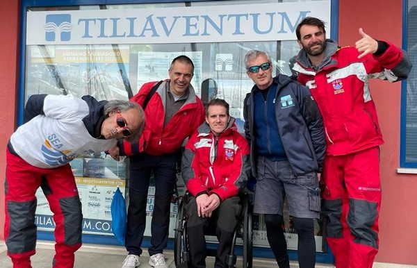 Prima giornta del Trofeo 2 Golfi: Càpita Sea4All in acqua