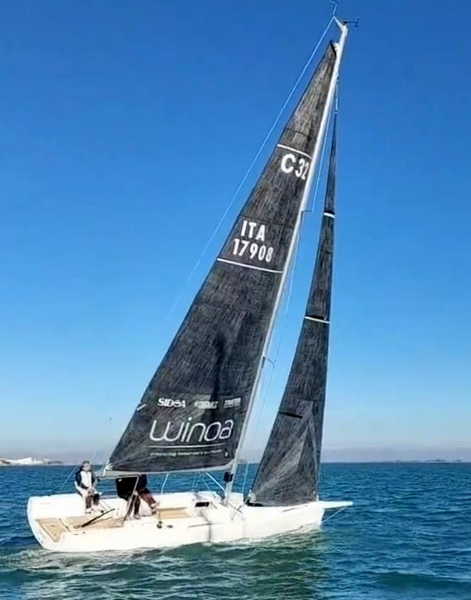 C32: test in mare per il daysailer