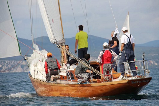 Serenity in regata in un'immagine di archivio