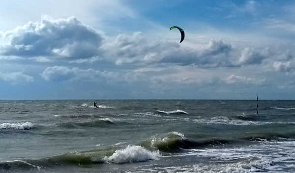 Bora e sole: un'attrazione per gli sportivissimi di kitesurf e windsurf 17/09/2024