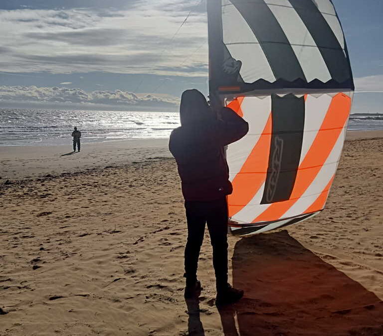 Bora e sole a Lignano 10/01/2025: ideali per uscire in mare con tavole e vele