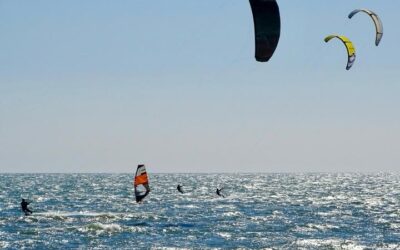 domenica 02.03.2025 di bora e sole regala agli sportivi del mare una giornata indimenticabile a Lignano Sabbiadoro