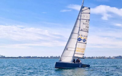 Pasqua spettacolare a Lignano veleggiando in mezzo al mare